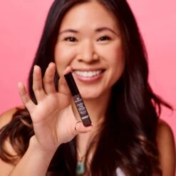 Make Me Brow Eyebrow Gel Mascara 27 Make Me Brow Eyebrow Gel Mascara -Pure Beauty Shop 20210811 Essence Beauty SHOT 23 B 318