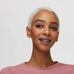 Sun Club Matte Bronzing Powder -Pure Beauty Shop 237887 essencesunclubmattbronzingpowder02 3