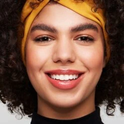 Make Me Brow Eyebrow Gel Mascara 32 Make Me Brow Eyebrow Gel Mascara -Pure Beauty Shop 4059729255440 essencemakemeBROWeyebrowgelmascara04AshyBrows Application FullFaceMedium