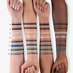 Stay & Play Gel Eyeliner 27 Stay & Play Gel Eyeliner -Pure Beauty Shop 4059729405241 Application SwatchTogether