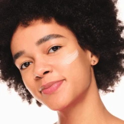 Silky BLUR PORELESS PRIMER -Pure Beauty Shop 4059729517036 2